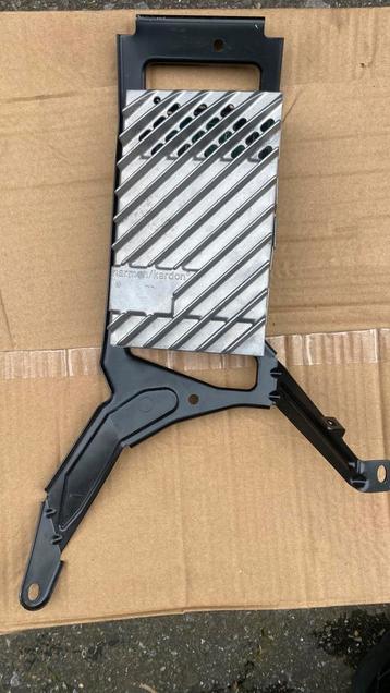 BMW Harman Kardon versterker/amplifier (defect) beschikbaar voor biedingen