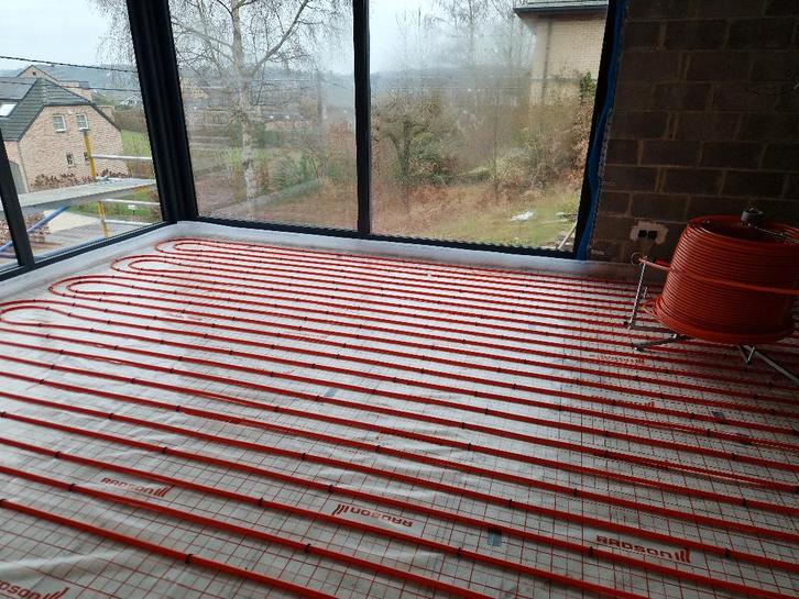 Agrafeuse et Enrouleur de tuyau, 600 m, chauffage au sol,, Doe-het-zelf en Bouw, Verwarming en Radiatoren, Zo goed als nieuw, Overige typen