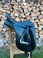 Selladolce zadel 17,5 inch, Dieren en Toebehoren, Paarden en Pony's | Zadels, Ophalen of Verzenden, Gebruikt, Dressuur