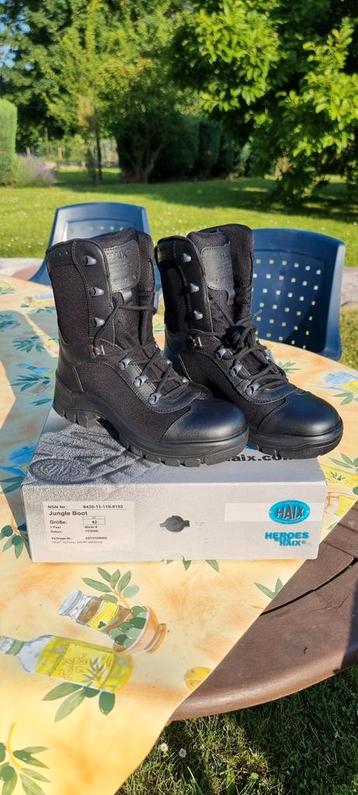 Te koop professionele schoen HAIX maat 42 NIEUW beschikbaar voor biedingen