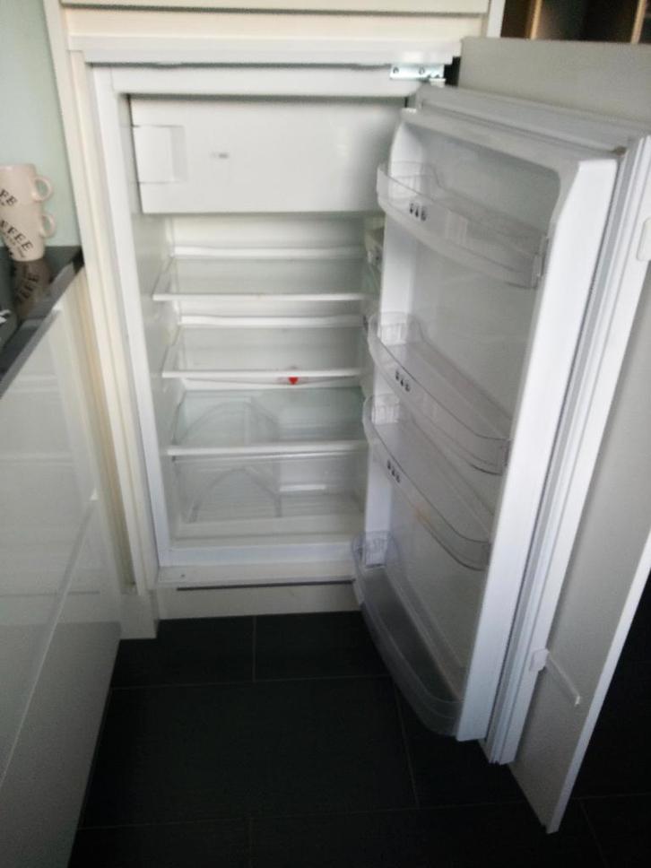 inbouw koelkast Whirlpool, Electroménager, Réfrigérateurs & Frigos, Utilisé, Avec compartiment congélateur, 100 à 150 litres, 85 à 120 cm