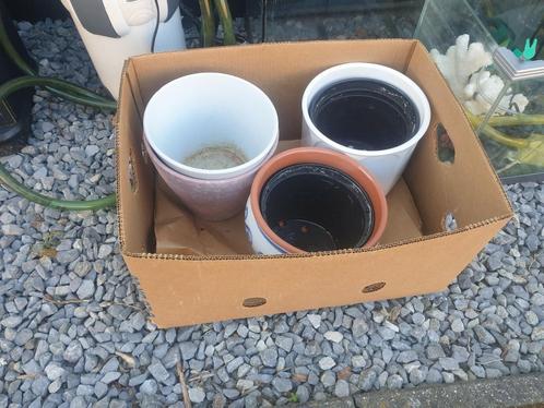 Te koop wegens verhuizing !!, Tuin en Terras, Bloempotten, Ophalen
