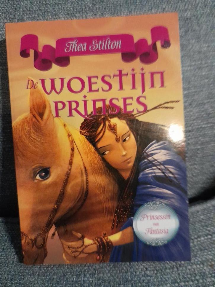 Thea Stilton - De woestijnprinses, Boeken, Kinderboeken | Jeugd | 10 tot 12 jaar, Zo goed als nieuw, Ophalen
