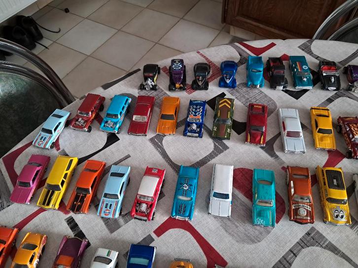 Lot autojes matchbox majorette hotwheels, Hobby & Loisirs créatifs, Voitures miniatures | 1:43, Utilisé, Voiture, Matchbox, Enlèvement ou Envoi