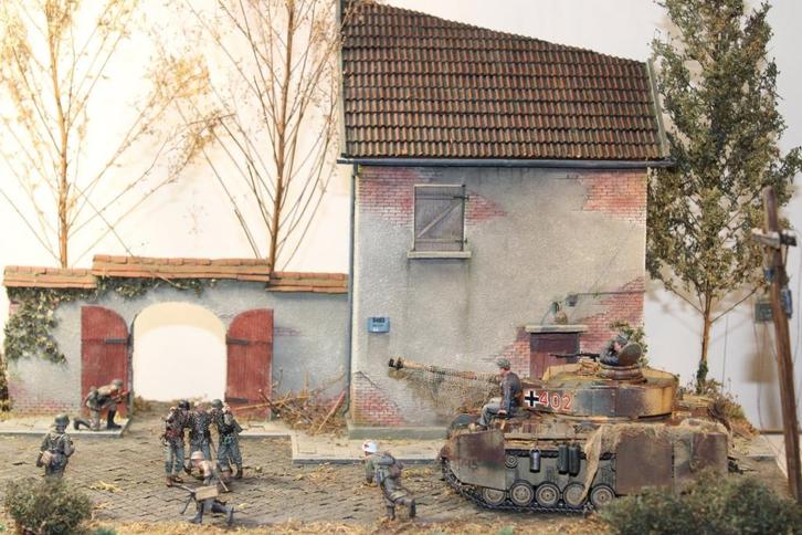 Diorama Guerre 40-45 - 1/35  - Soldat US - Allemand - GB, Hobby en Vrije tijd, Modelbouw | Figuren en Diorama's, Zo goed als nieuw