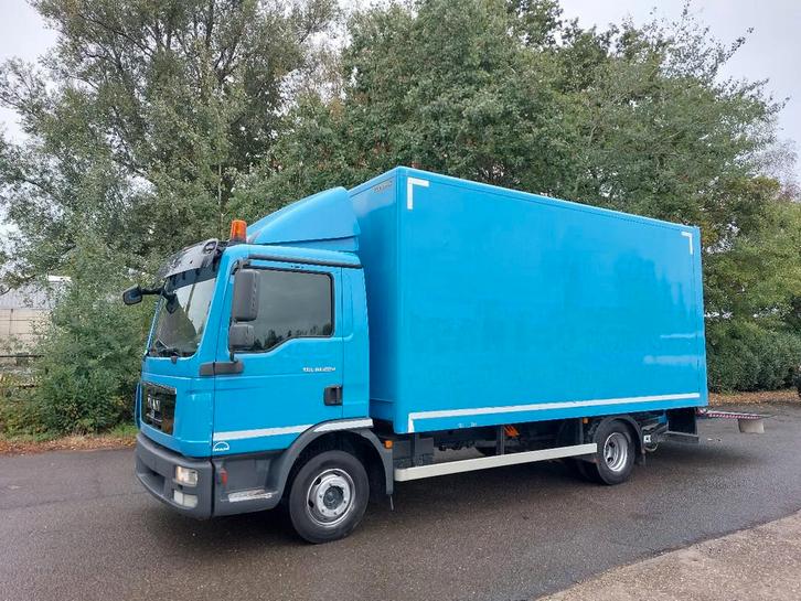 MAN BL – Manual - Euro5 - Koffer 5m10! (bj 2013), Auto's, Vrachtwagens, Bedrijf, Te koop, Airconditioning, Centrale vergrendeling