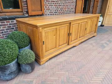 Eiken dressoir/toonbank/winkelkast GRATIS LEVERING  beschikbaar voor biedingen