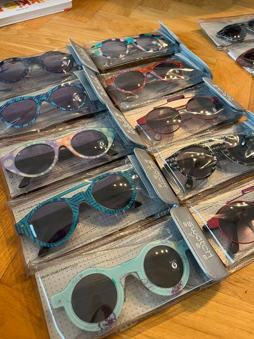 Swatch Eyes: set vintage jaren 90 zonnenbrillen, Handtassen en Accessoires, Zonnebrillen en Brillen | Dames, Nieuw, Zonnebril