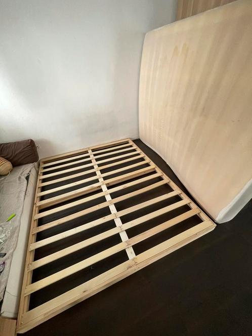 Low Platform Bed Frame + Viscoelastic Mattress (160x220 cm), Huis en Inrichting, Slaapkamer | Bedden, Gebruikt, Tweepersoons, 160 cm