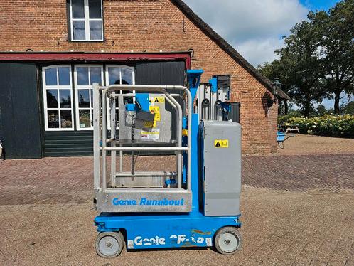 Genie Gr 15 hoogwerker 2018 45 uur mast hoogwerker, Articles professionnels, Machines & Construction | Ascenseurs, Échafaudages & Échelles