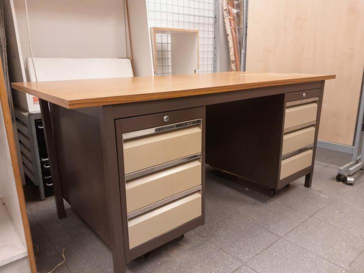 Bureau, Huis en Inrichting, Bureaus, Gebruikt, Bureau, Ophalen