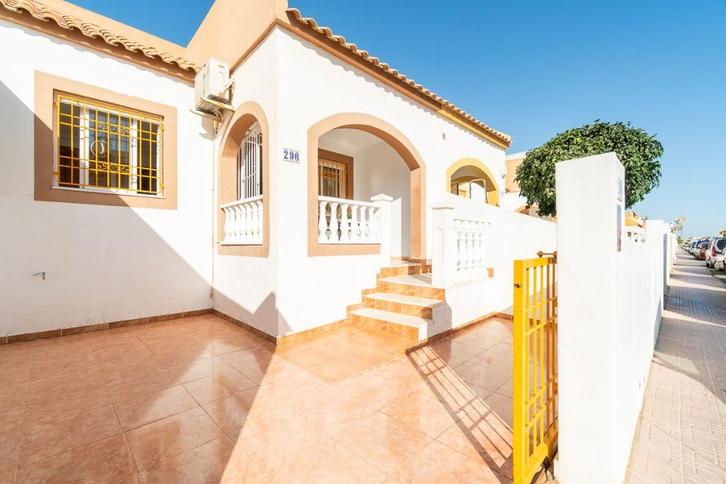 TOP PRIJSDALING! Huis te koop in Torrevieja, Immo, Buitenland, Spanje, Woonhuis, Stad