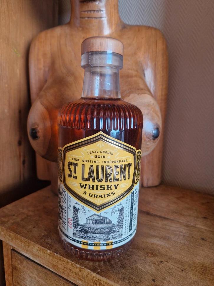 Canadese whisky van Saint Laurent, Verzamelen, Wijnen, Ophalen of Verzenden