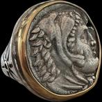 RING MET ANTIEKE TETRADRACHME VAN ALEXANDER DE GROTE, Verzenden, Zilver