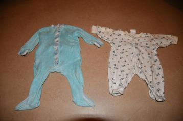 Twee slaappakjes voor baby's - maat 56, Garçon ou Fille, Enlèvement ou Envoi, Nanouk, Vêtements de nuit ou Sous-vêtements