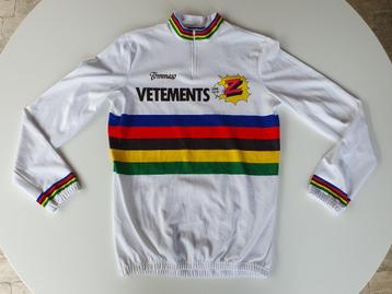 Wielershirt Vetements Z wereldkampioen (Tommaso, maat 5-L) beschikbaar voor biedingen