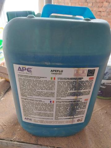  APE Dispersiemiddel / additief voor Chape (10 L)