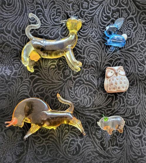 4 figuren van geblazen glas +, Antiek en Kunst, Antiek | Glaswerk en Kristal, Verzenden