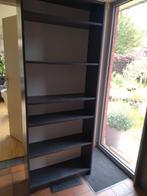 Grote grijze Ikea boekenkast. Model Billy, 50 tot 100 cm, Billy, Minder dan 25 cm, 100 tot 150 cm