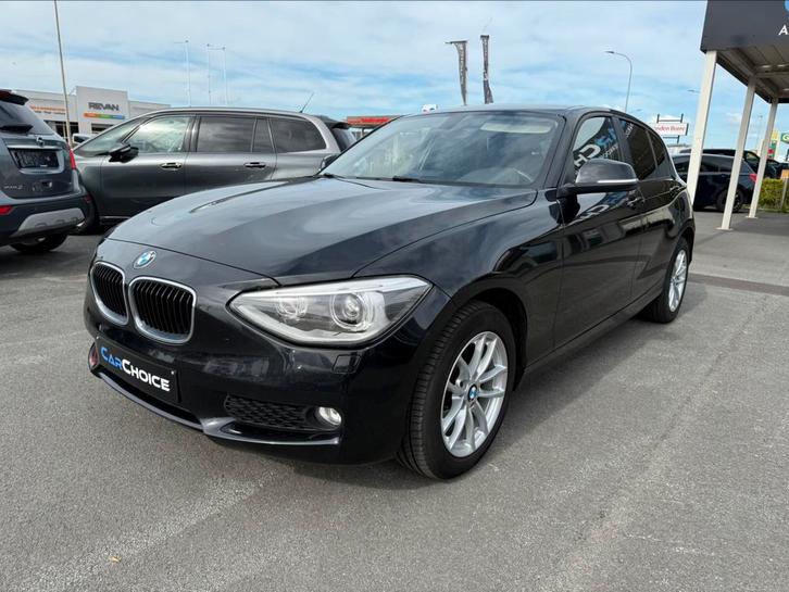 BMW 116d •Navi• •Sensors• •Verwarmende zetels• [KEURING+CP], Auto's, BMW, Bedrijf, Te koop, 1 Reeks, Zetelverwarming, Diesel, Euro 5