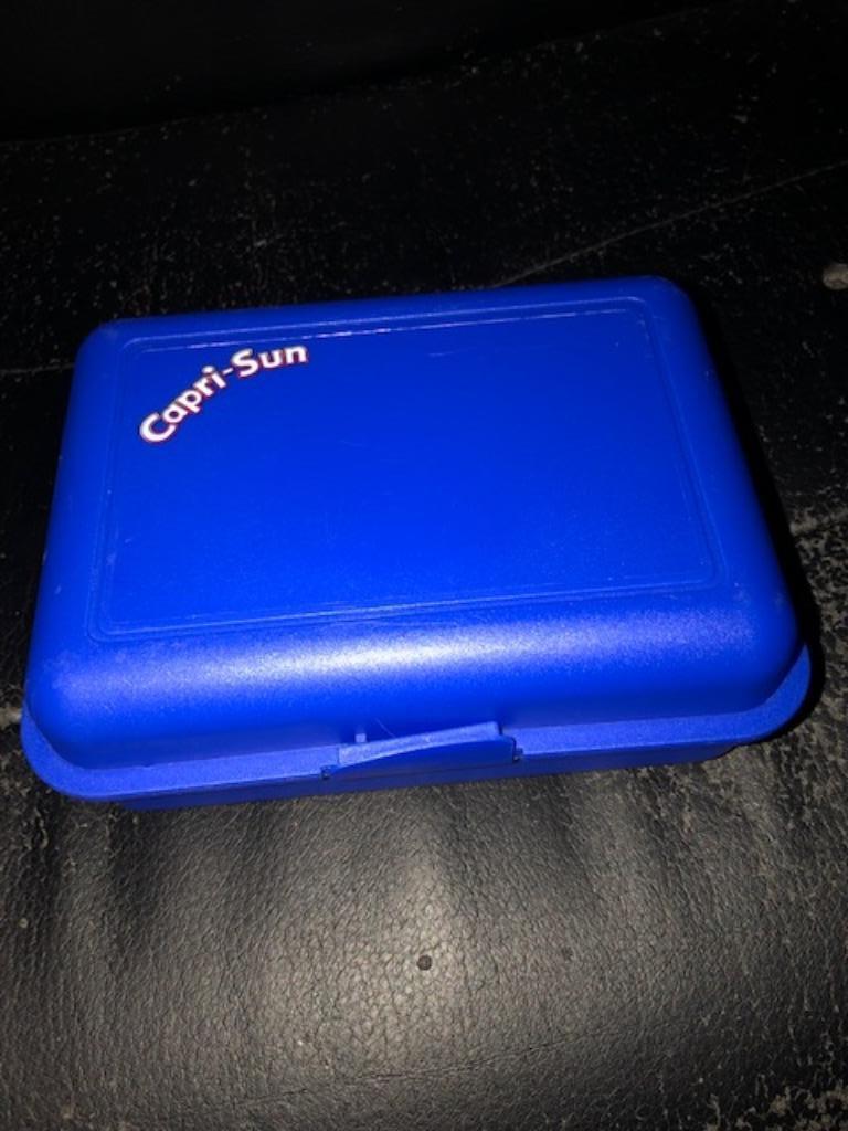 brooddoos caprisun (17x13x6 cm.), Ophalen of Verzenden, Gebruikt