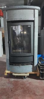 HOUTKACHEL, Ophalen, Houtkachel, Zo goed als nieuw, Vrijstaand