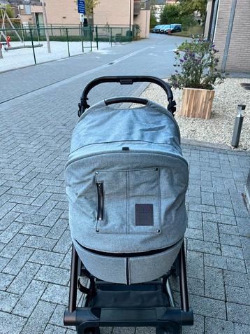 Mutsy iGo en alle toebehoren beschikbaar voor biedingen