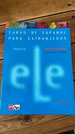 Cours d’Espagnol Intermédiaire avec CD, Boeken, Taal | Spaans, Zo goed als nieuw
