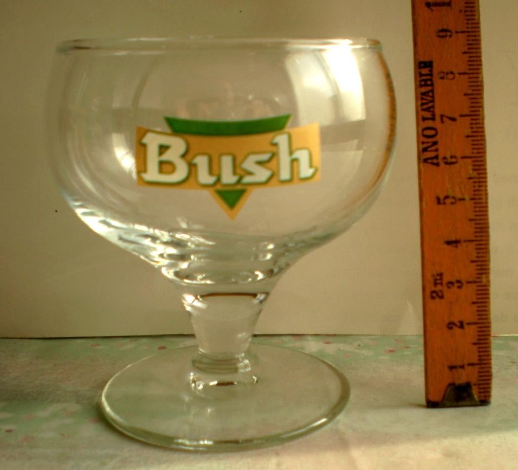 BUSH  Galopin, Enlèvement ou Envoi, Comme neuf, Verre ou Verres