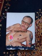 Terryworld - Hardcover, Livres, Art & Culture | Photographie & Design, Enlèvement ou Envoi