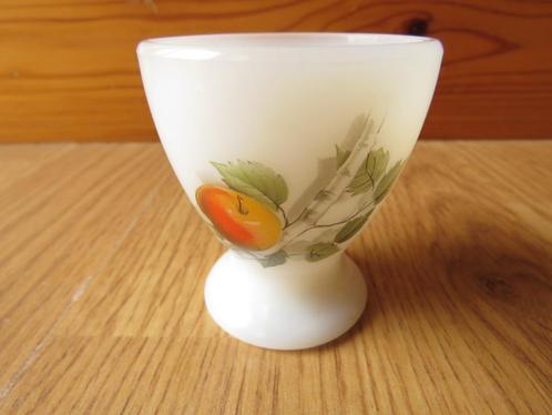 vintage arcopal coquetier motif Fruits de France, Huis en Inrichting, Keuken | Servies, Zo goed als nieuw, Kom(men), Ophalen of Verzenden