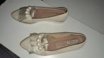 donnapiu mt 40 beige schoen, Kleding | Dames, Beige, Ophalen of Verzenden, Zo goed als nieuw, Donna piu