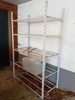 2 étagères métalliques différentes, Articles professionnels, Aménagement de Bureau & Magasin | Entrepôt, Rayonnage & Stockage