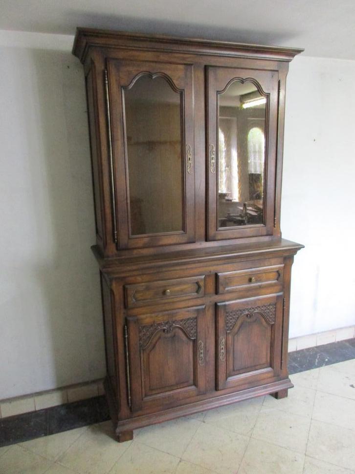 Massieve buffetkast, Huis en Inrichting, Kasten | Buffetkasten, Zo goed als nieuw, Met lade(s), Met deur(en), Met plank(en), Eikenhout