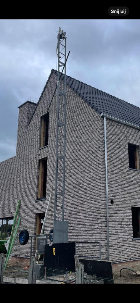 TE koop: degelijke bouwlift 11m - 380V - volledig in orde, Doe-het-zelf en Bouw, Bouwliften, Gebruikt, Bouwlift, Ophalen