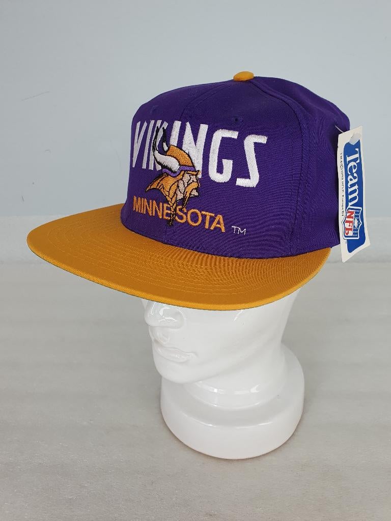 Pet Team NFL Minnesota Vikings (Amcap, 1993), Verzamelen, Sportartikelen en Voetbal, Ophalen of Verzenden, Nieuw, Pet of Muts