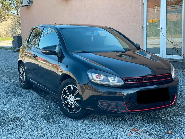 Volkswagen Golf 6 1.6 TDI  2011, Autos, Volkswagen, Particulier, Golf, Sièges chauffants, Diesel, Euro 5, Hatchback, 3 portes