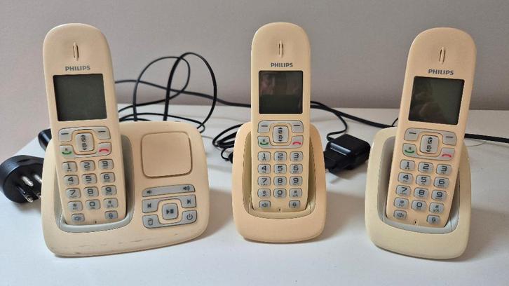 Philips trio draadloze vaste telefoonset, Telecommunicatie, Vaste telefoons | Handsets en Draadloos, Gebruikt, 3 handsets, Ophalen
