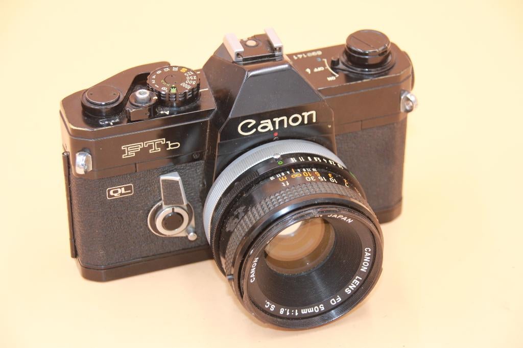 CANON FTB BLACK PREMIERE VERSION  +50/1.8, Ophalen of Verzenden, Gebruikt, Spiegelreflex, Canon