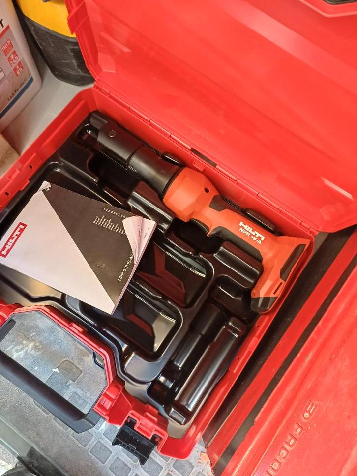 Sertisseuse Hilti NPR 19-A, Bricolage & Construction, Outillage | Outillage à main, Neuf, Enlèvement ou Envoi
