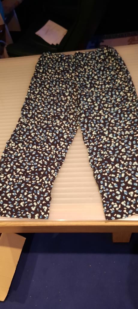 legging maat S, Vêtements | Femmes, Leggings, Collants & Bodies, Legging, Enlèvement ou Envoi, Comme neuf, Taille 36/38 (S)