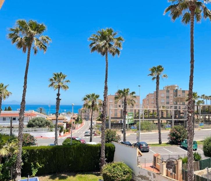 Appartement vue mer à vendre à Torrevieja, Immo, Étranger, Espagne, Appartement, Village
