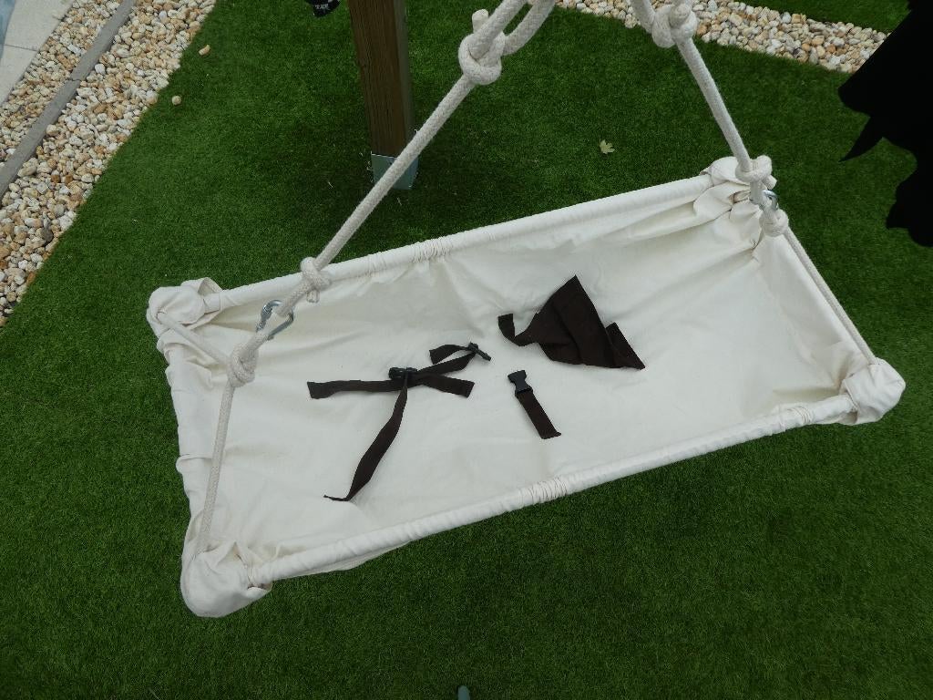 Amazonas babyhangmat, Kinderen en Baby's, Kinderspulletjes, Zo goed als nieuw, Ophalen