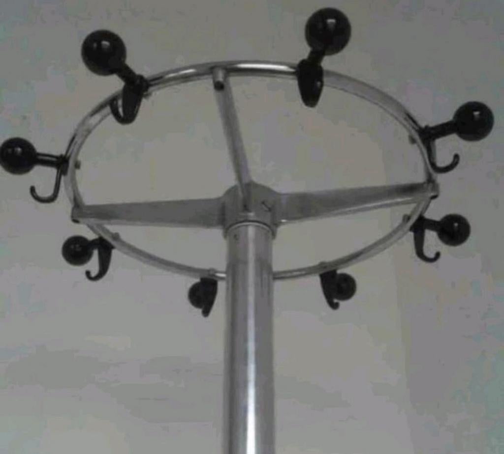 ⭐️🟡 zie staande kapstok met 16 haken in Italiaans design, Ophalen, Gebruikt, Metaal of Aluminium, 75 cm of meer