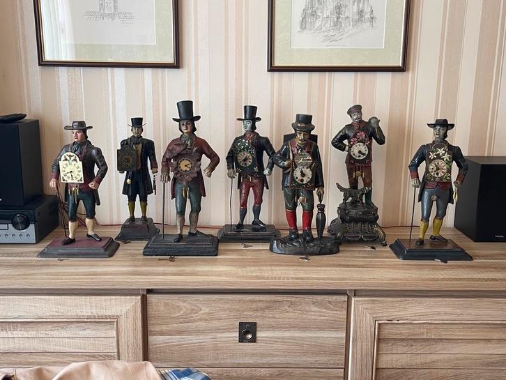 Uitzonderlijke collectie: 7 verschillende klokkenmannetjes!, Antiquités & Art, Antiquités | Horloges, Enlèvement