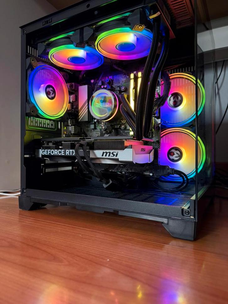 RTX 5070 gaming-pc, Computers en Software, Desktop Pc's, Zo goed als nieuw, SSD, Gaming, Ophalen