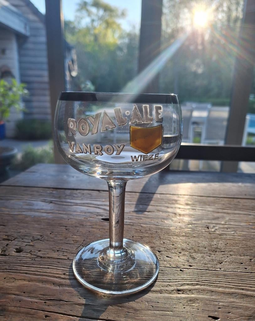 Verre émaillé très épais Wieze Royal Ale Van Roy, Collections, Verres & Petits Verres, Enlèvement ou Envoi