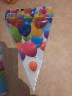 nieuw plastieken feest slinger driehoek met balonnen, Kinderen en Baby's, Ophalen of Verzenden, Nieuw