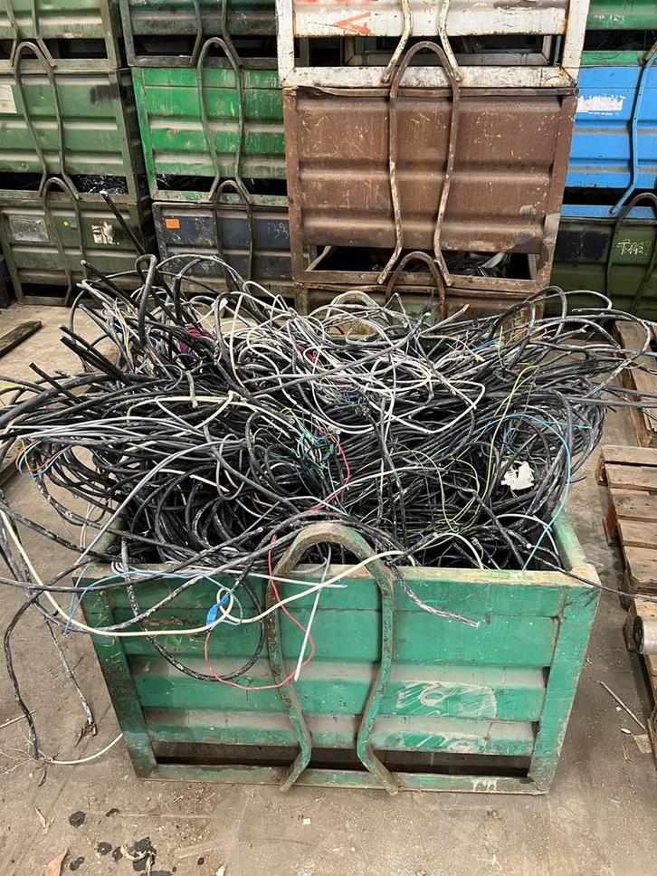 Ferraille et métaux – Enlèvement gratuit, Divers, Lots de brocante, Utilisé, Enlèvement