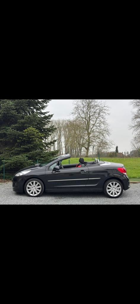 Peugeot 207 CABRIO AUTOMATIQUE à quelques kilomètres, Euro 5, Achat, Cabriolet, Noir